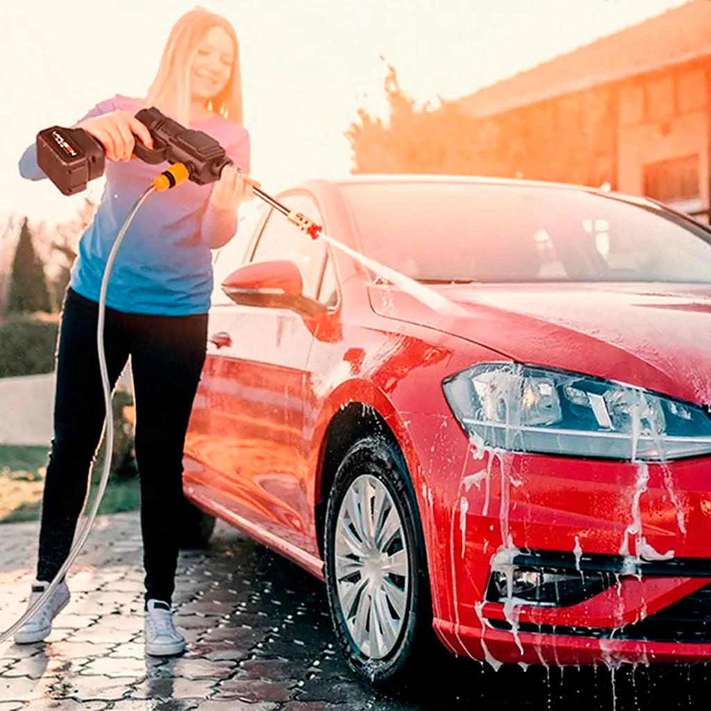 HydroJet Pro 48V – Hidrolavadora Inalámbrica Potente con 2 Baterías | Limpia tu Auto y Hogar en Minutos